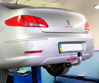 Фаркоп стандартний PEUGEOT 408 (2012+)