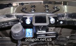 Фаркоп быстросъемный на штатный крепеж TOYOTA Land Cruiser 200 (2015+)